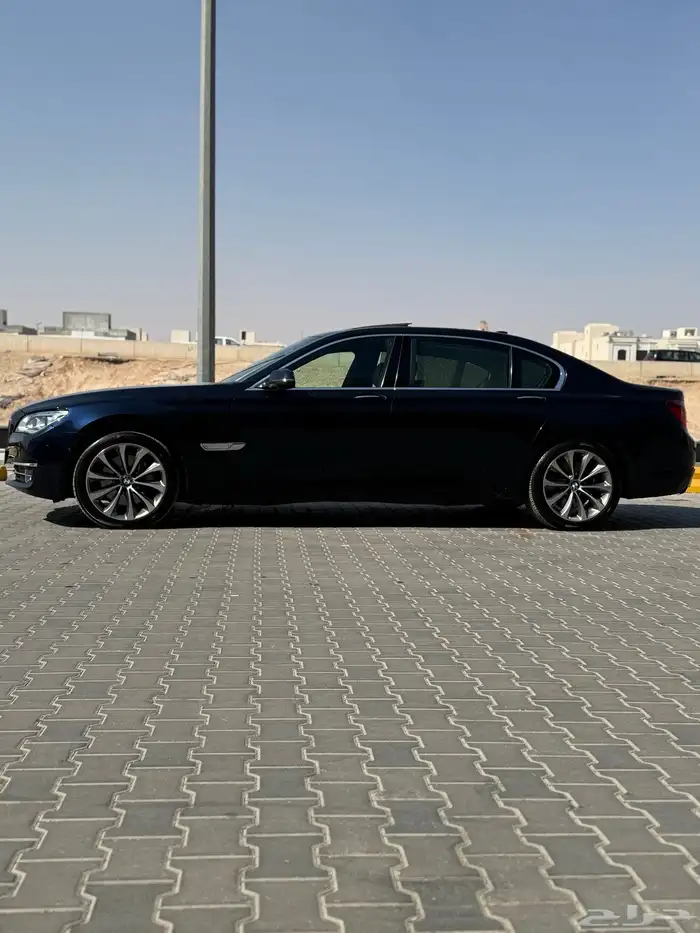 بي ام دبليو موديل 2015 فل كامل 730 6