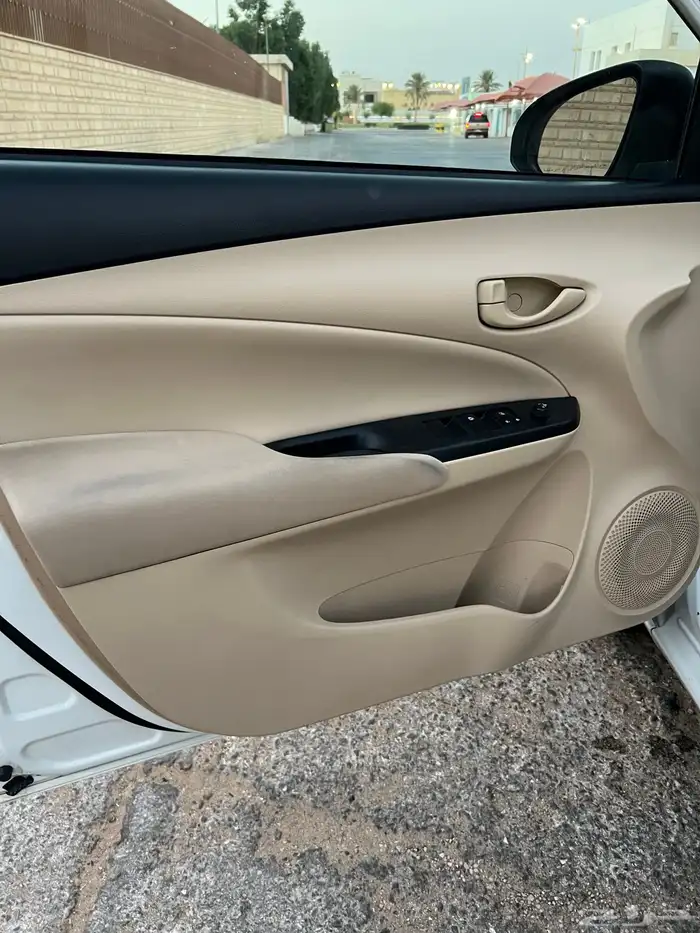 تويوتا يارس 2019 نص فل اوتوماتيك 28