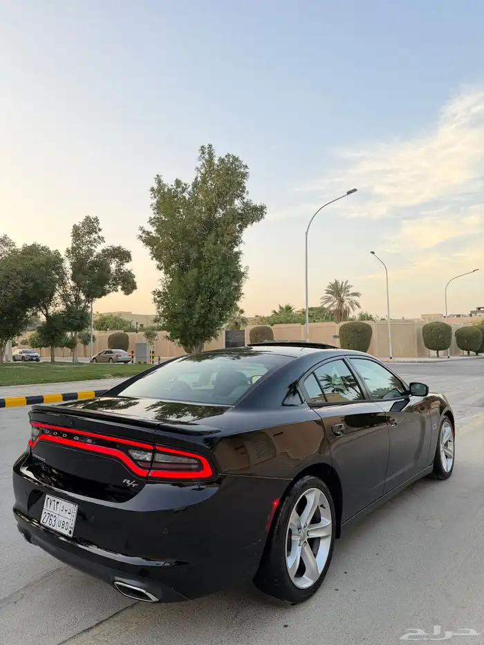 دوج تشارجر RT 2016 فل هاوس هيمي 8 سلندر بحالة الوكاله 24