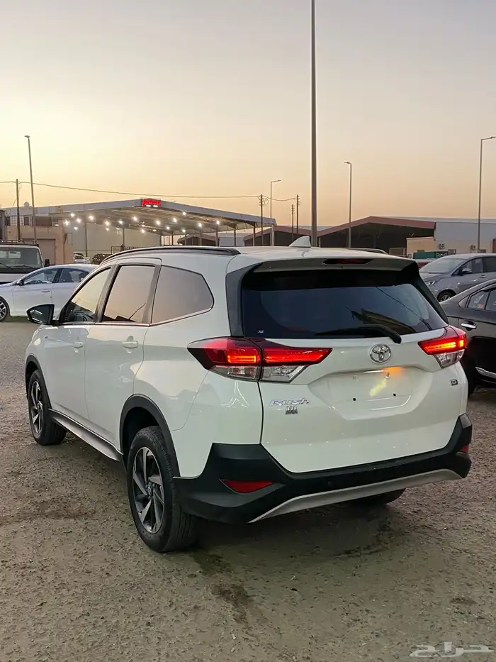 تويوتا راش 2020 نظيف جدا  وكالة 6
