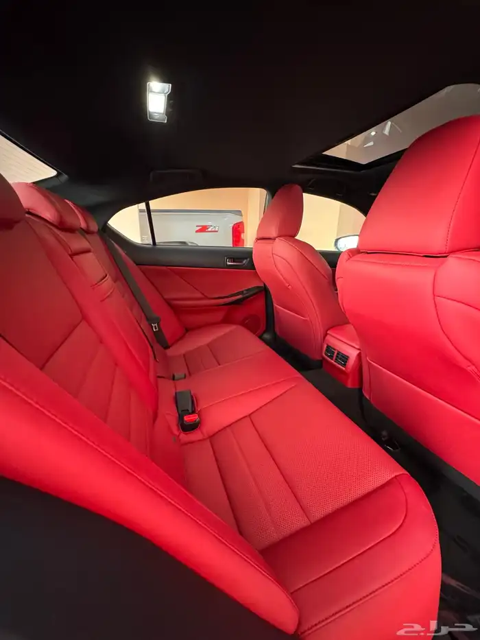 لكزس IS 350 F sport 2021 فل 36