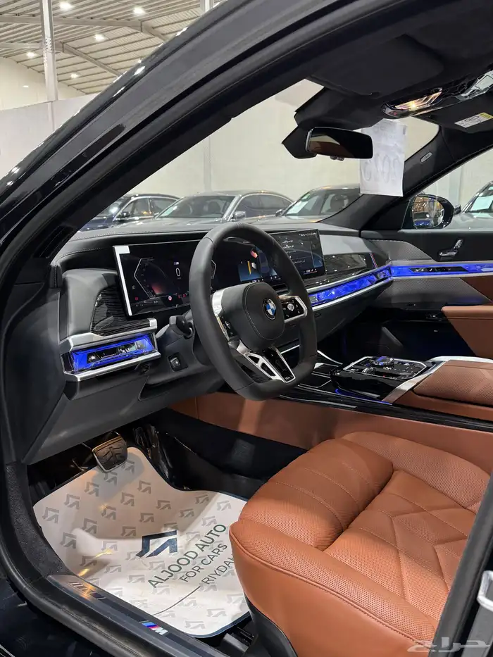 بي ام دبليو BMW 735 i - إم كت موديل 2026 فل كامل 18