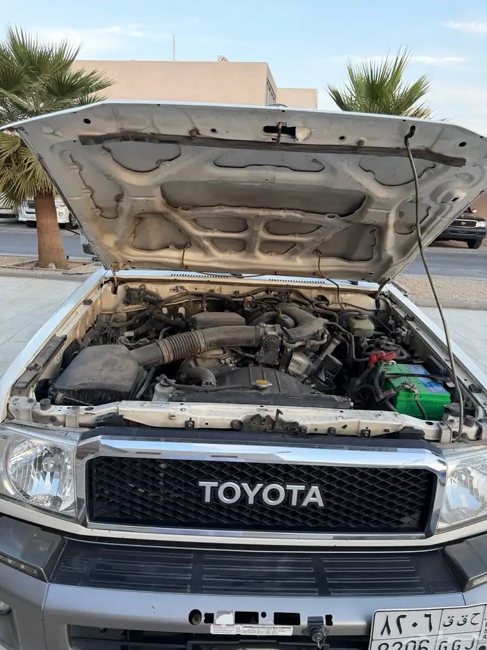 ربع تويوتا 2016 بريمي فل كامل ونش 48