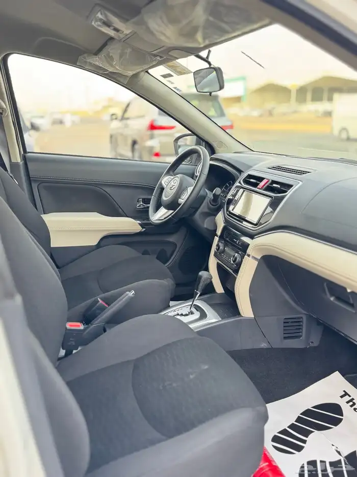 تويوتا راش 2022 - فل كامل - بحالة الوكاله 17