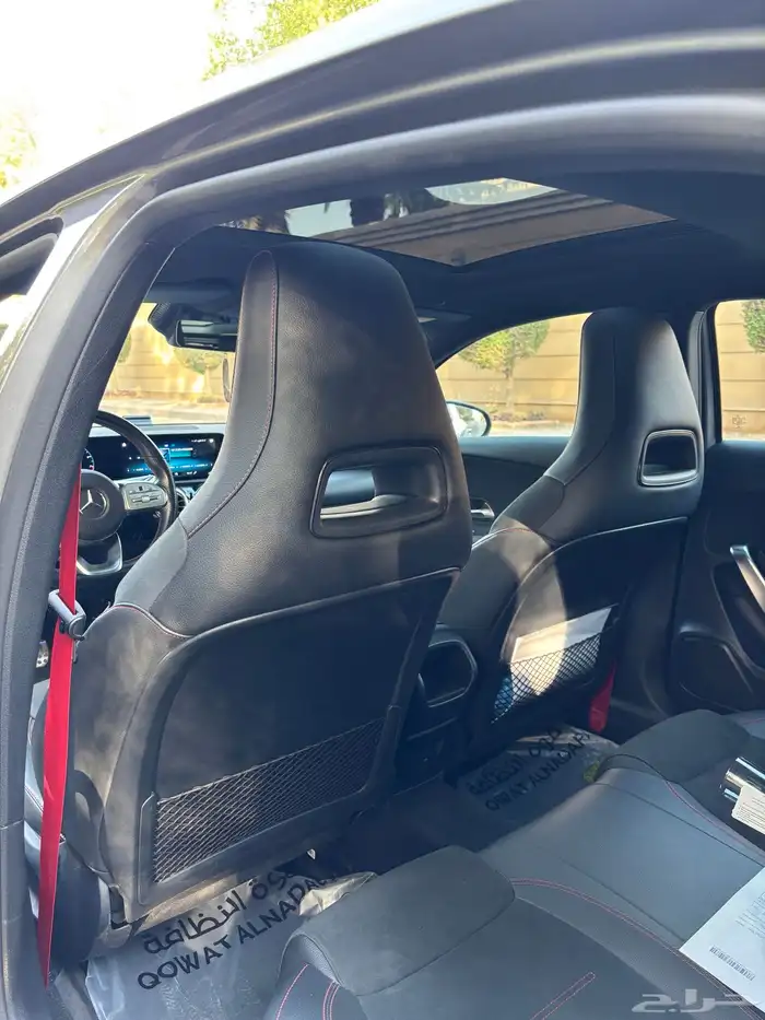 مرسيدس A45 هاتشباك AMG 11