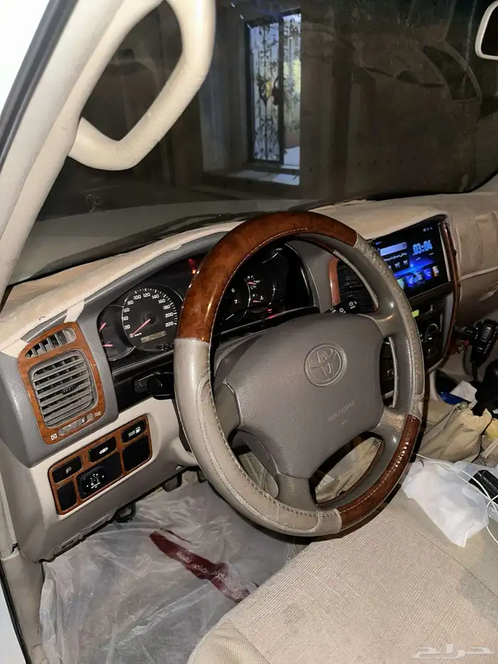 لاندكروزر 2004 جي اكس ار قير عادي حكومي للبدل فقط 7