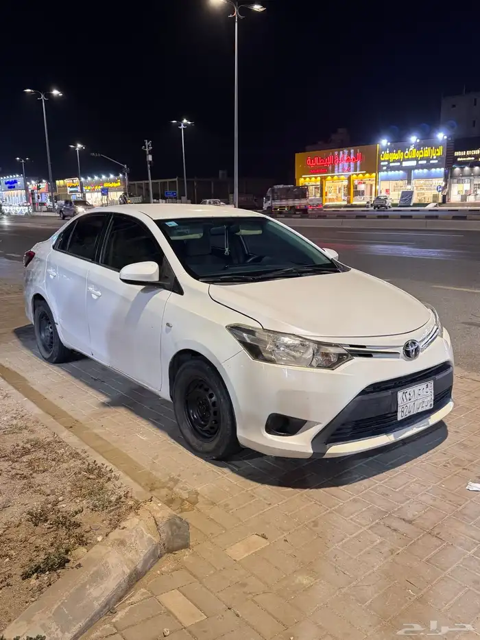 تويوتا يارس 2016 0