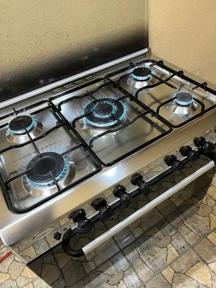 فرن جليم غاز مقاس 60  80 للبيع الموقع المزاحميه 14