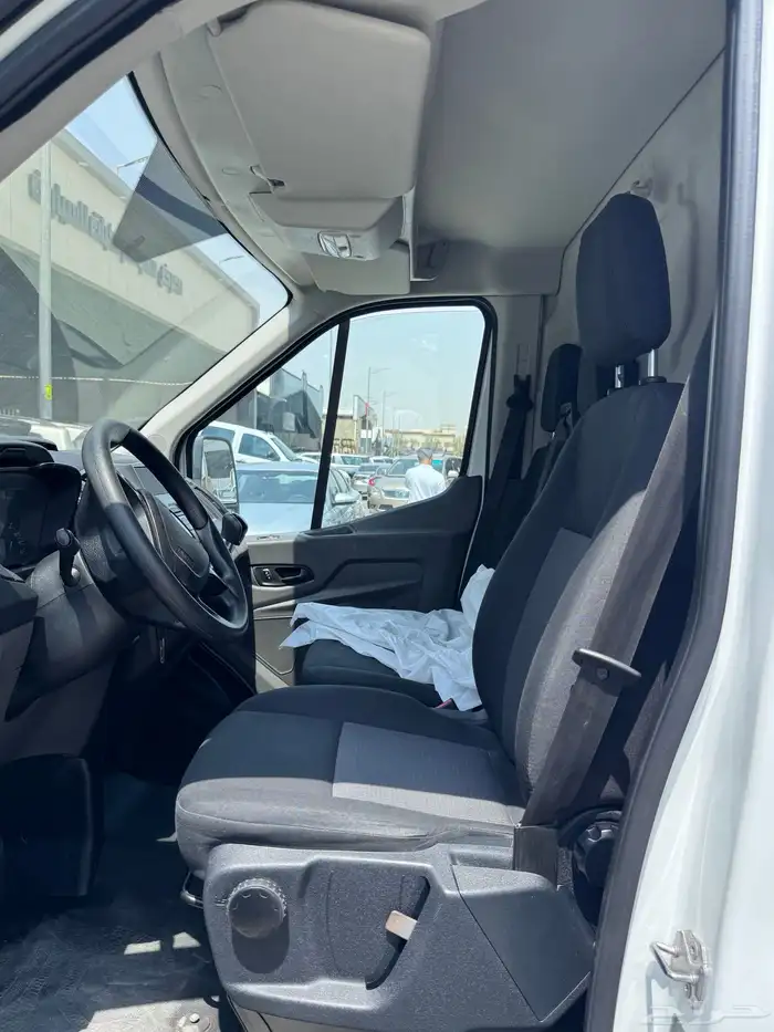 فان فورد ترانزيت 2021 11