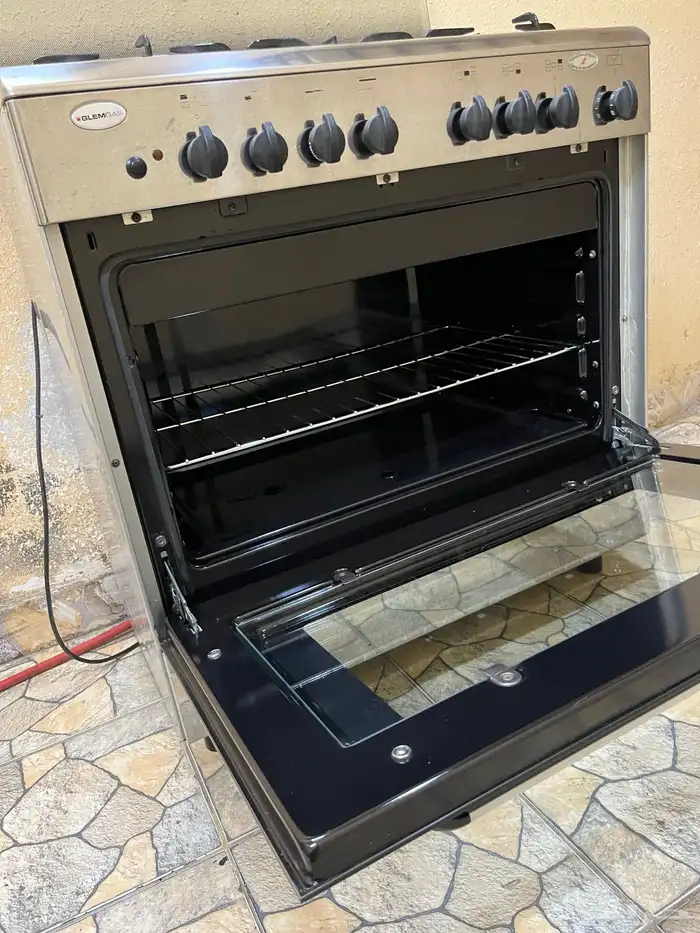 فرن جليم غاز مقاس 60  80 للبيع الموقع المزاحميه 11