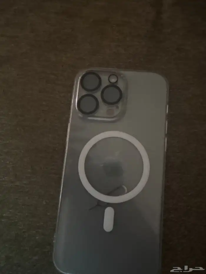 ايفون 15 512 قيقا للبيع مع كرتونه الجهاز نظيف 0