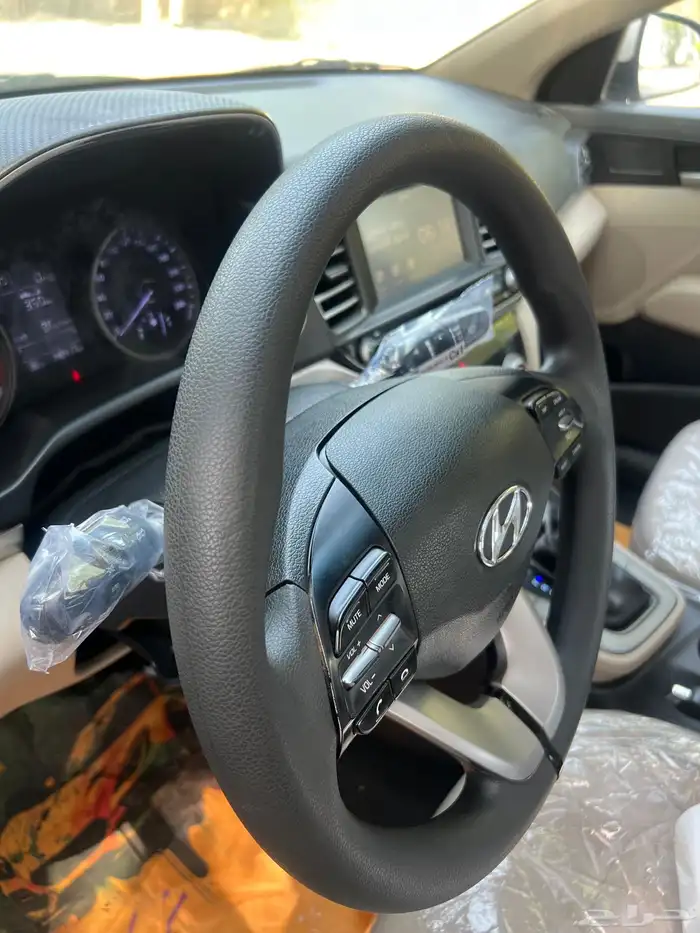 هيونداي - إلنترا فل كامل 12