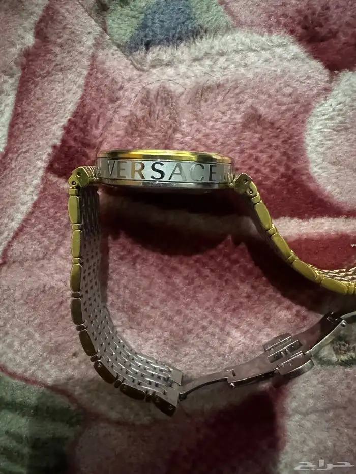 Versace original women watch for sale genuine buyer only 0