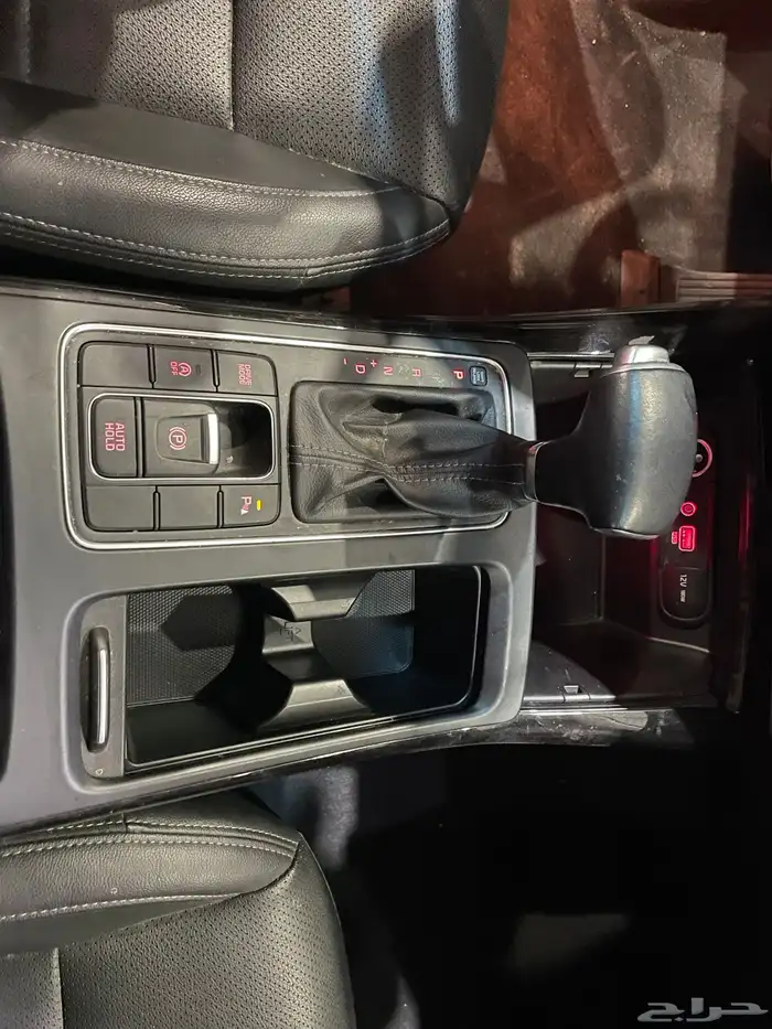 كيا سورنتو 2019 5 ركاب نص فل ( ديزل ) 2.0D 24