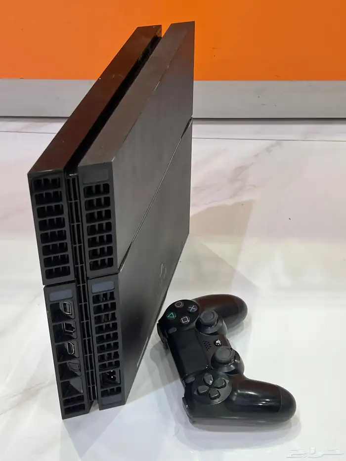 بلايستيشن 4 مستعمل نظيف جدا 2