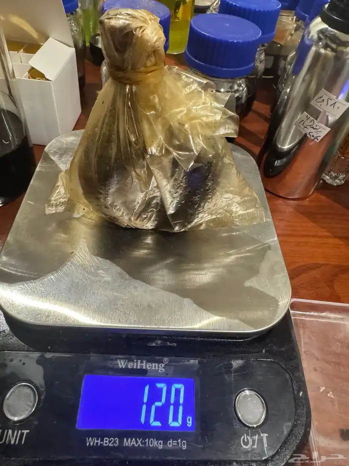 مزاد على سكة عنبر نباتي معتقة 40 سنة 0