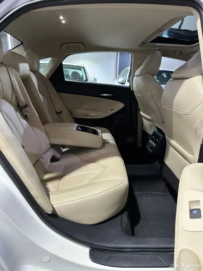 تويوتا افالون 2021 تورنق فل بريمي وكالة 31