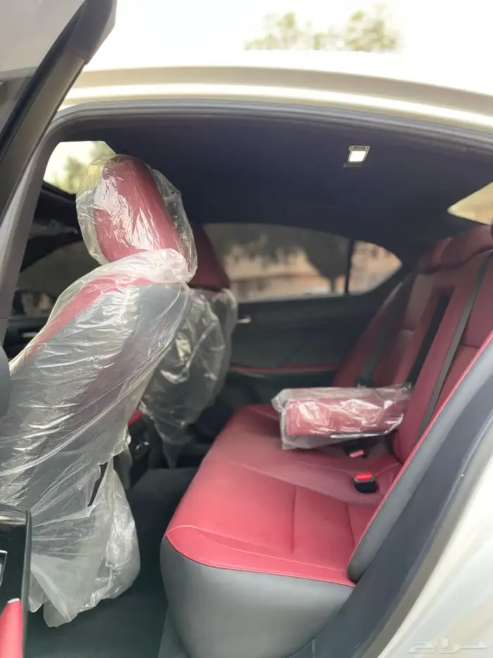 لكزس-IS300-2023(ممشي39الف) 21