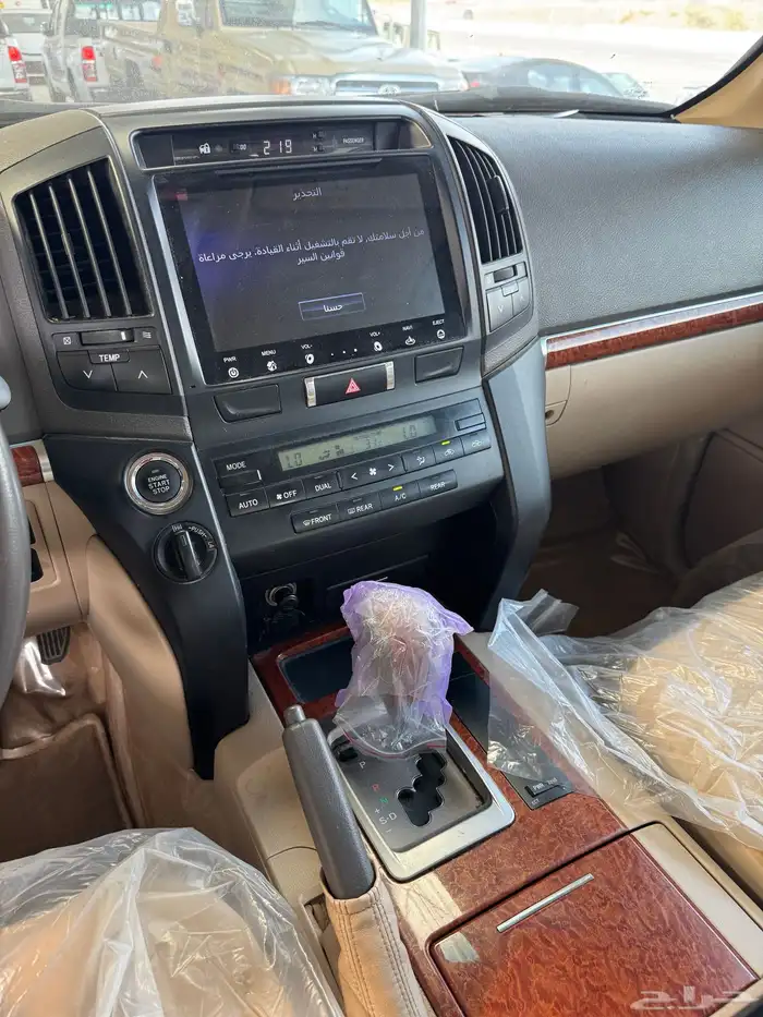 للبيع جي اكس ار 2015 سعودي فل كامل 60 عام عداد 168 الف 20