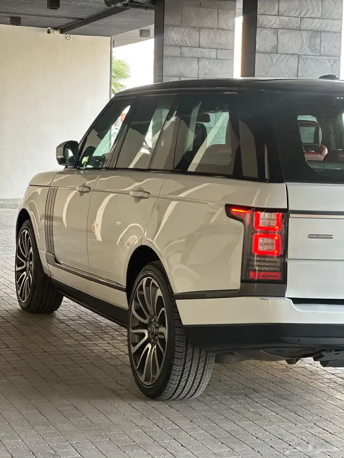 رنج روفر 2014 نظيف جدا 9