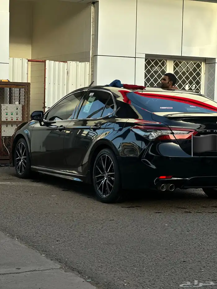 كامري 2021 سبورت اسود 4