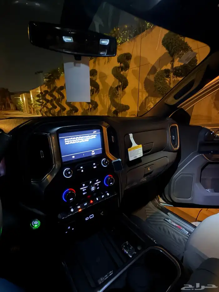 سلفرادو تريل بوس 2021 مخزن 15