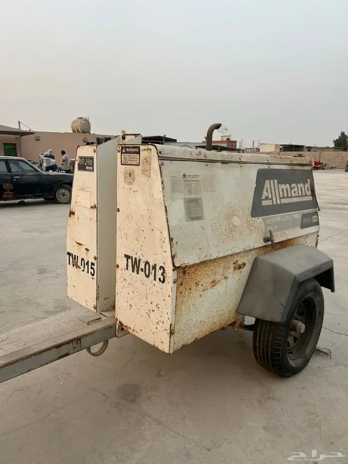 فوركلفت ومولدات للبيع جمله 2