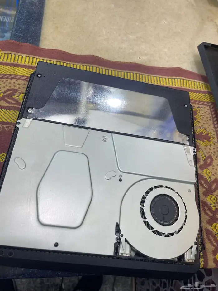 بلاستيشن فور مستخدم نظيف جدآ بتحديث جديد 0