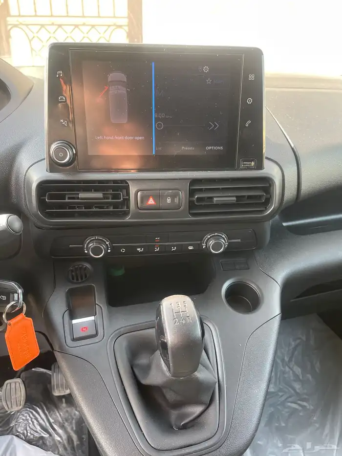 بيجو 2024 ماشي 29 000 10