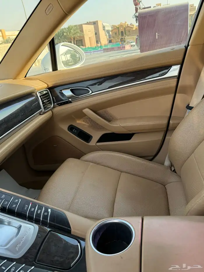 بورش باناميرا 4s 2012 9