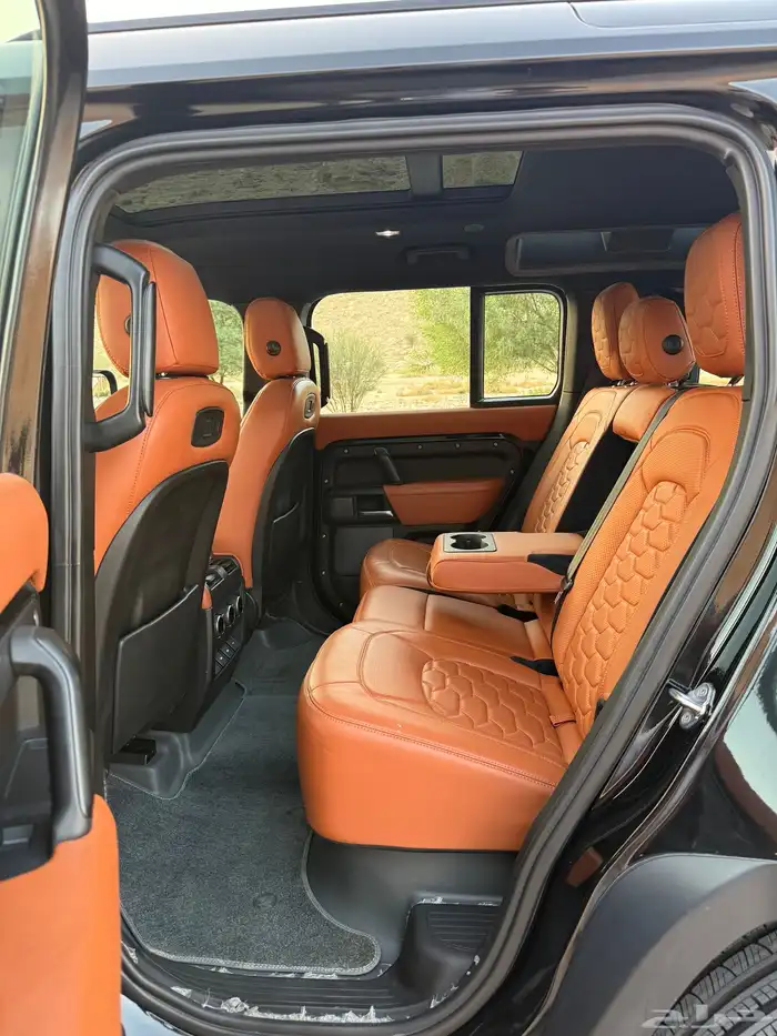 ديفندر 2020 V6 19