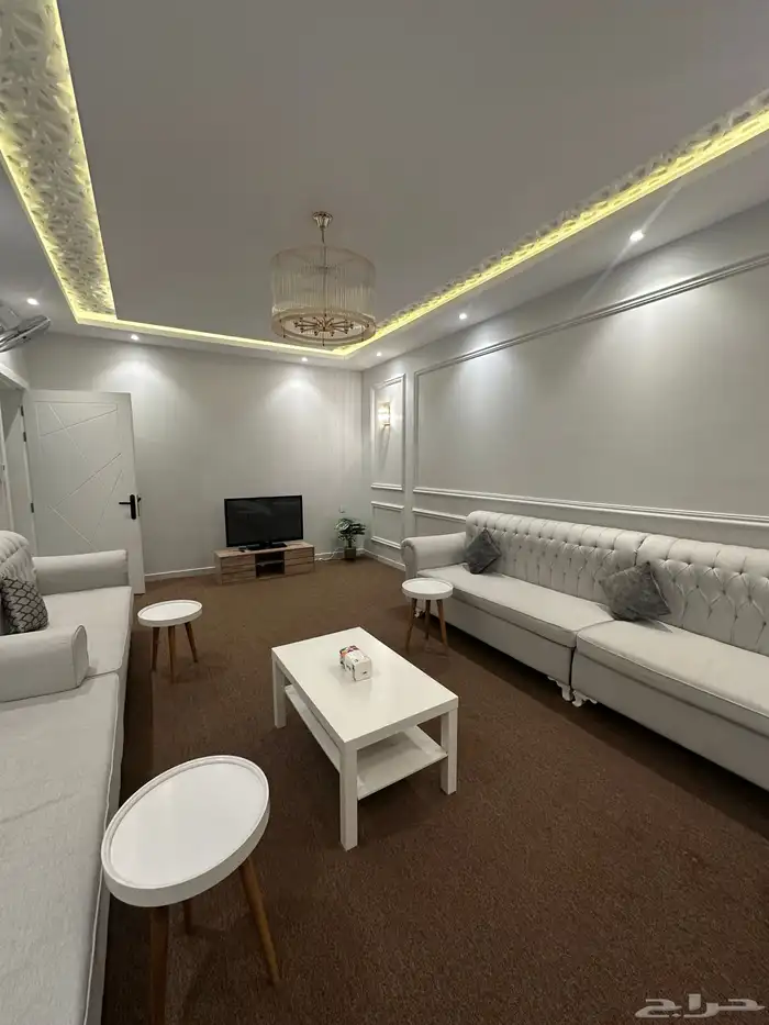 شقة ثلاث عرف مؤثثه بالوسام بالطايف 4