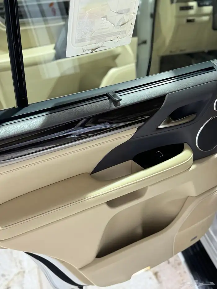 لكزس 2019 سعودي للبيع 9