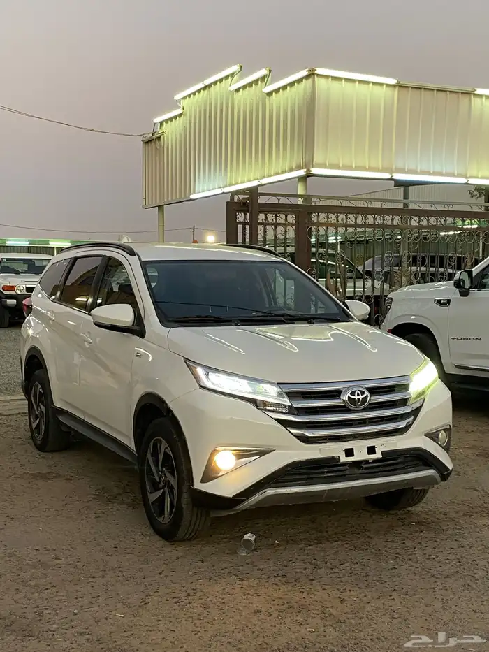 تويوتا راش 2020 نظيف جدا  وكالة 2