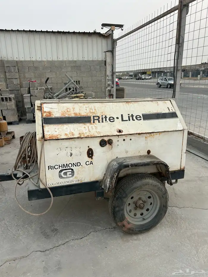 فوركلفت ومولدات للبيع جمله 9