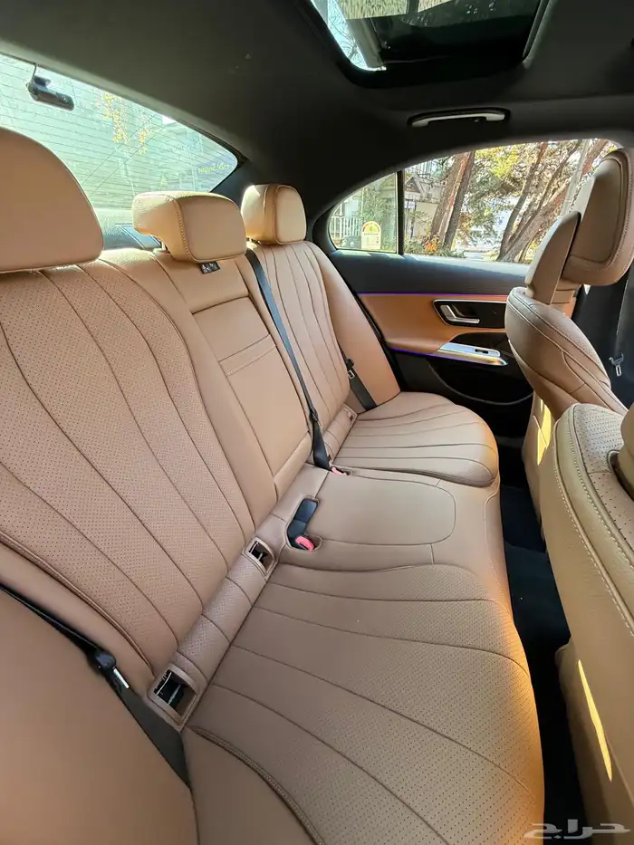 مرسيدس E200 15