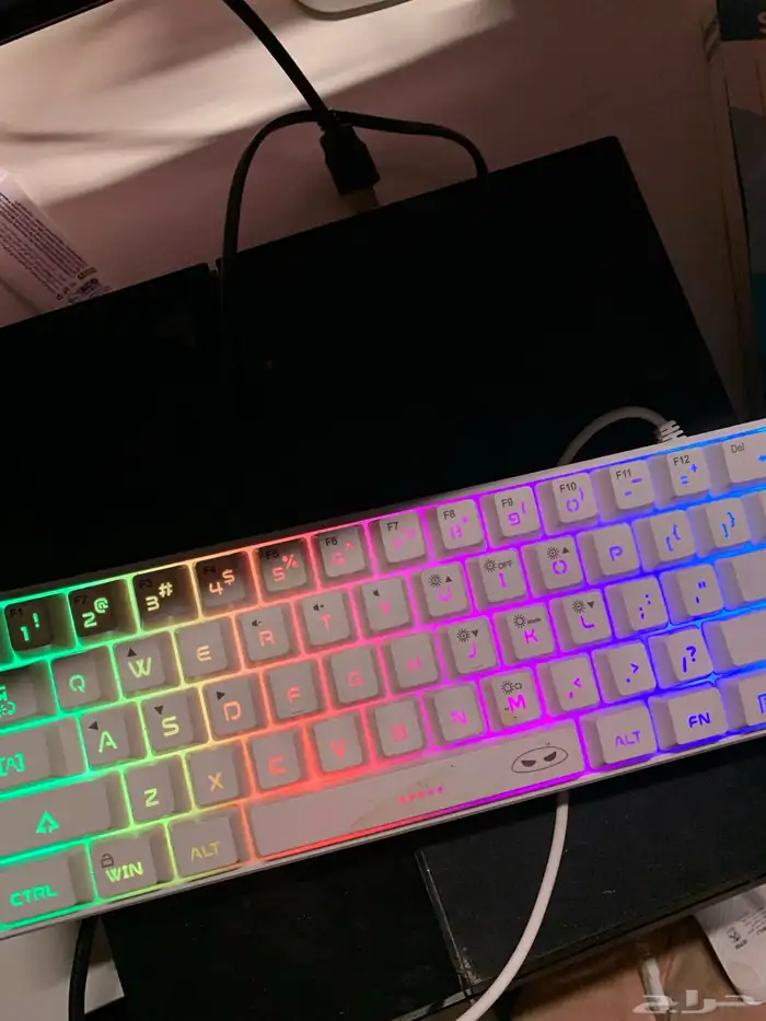 سوني فور مع شاشة 32 بوصة ويدتين 1