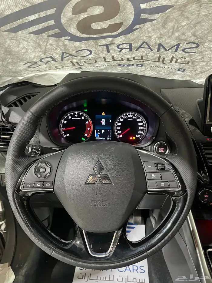 عرض خاص ميتسوبيشي اكليبس كروس نص فل موديل 2025 10