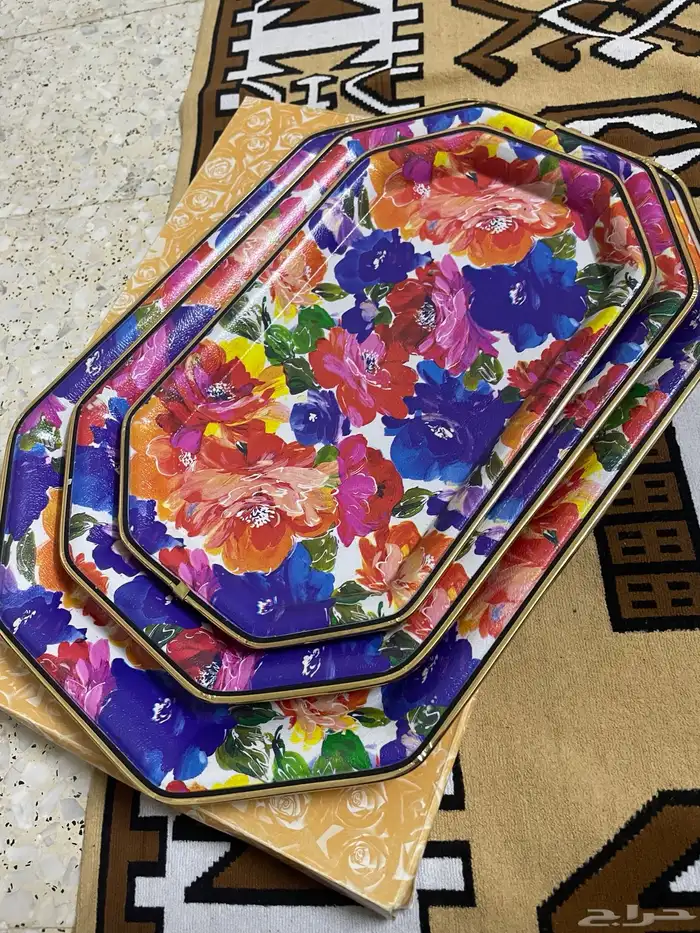 طقمين تباسي 0