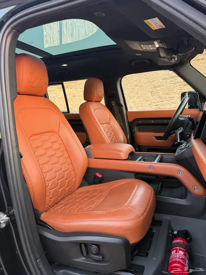 ديفندر 2020 V6 26