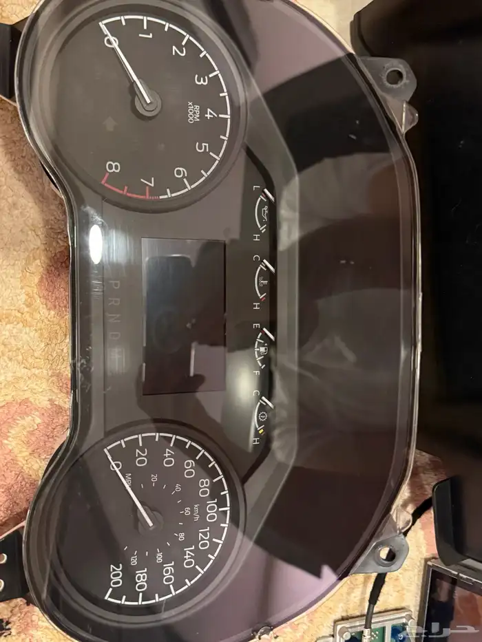 للبيع قطع اصليه فورد f-150 2021 -2023 مفكوكة من سيارتي 4