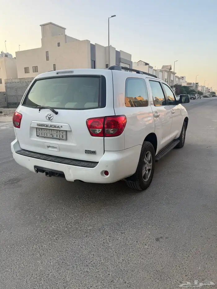 للبيع سكويا 2011 فل كامل دبل 2