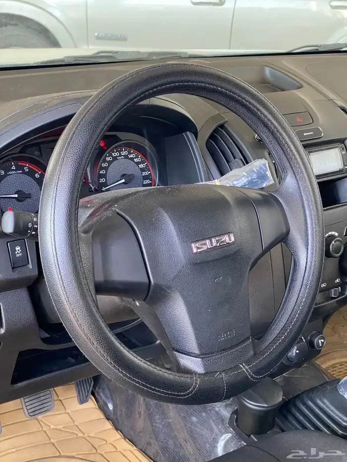 ايسوزو ديماكس 2025 دبل شبه اصفار 8