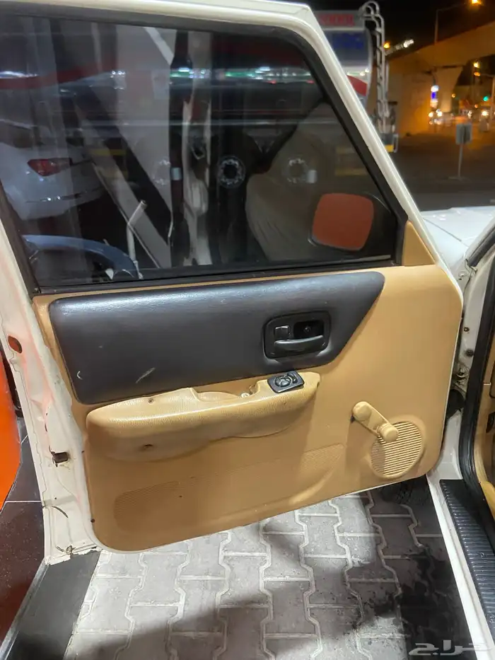 جيب شروكي 1997 43