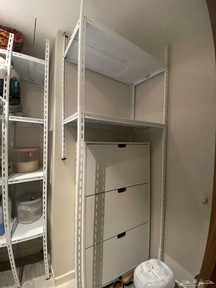 ارفف تخزين مستودعات 10