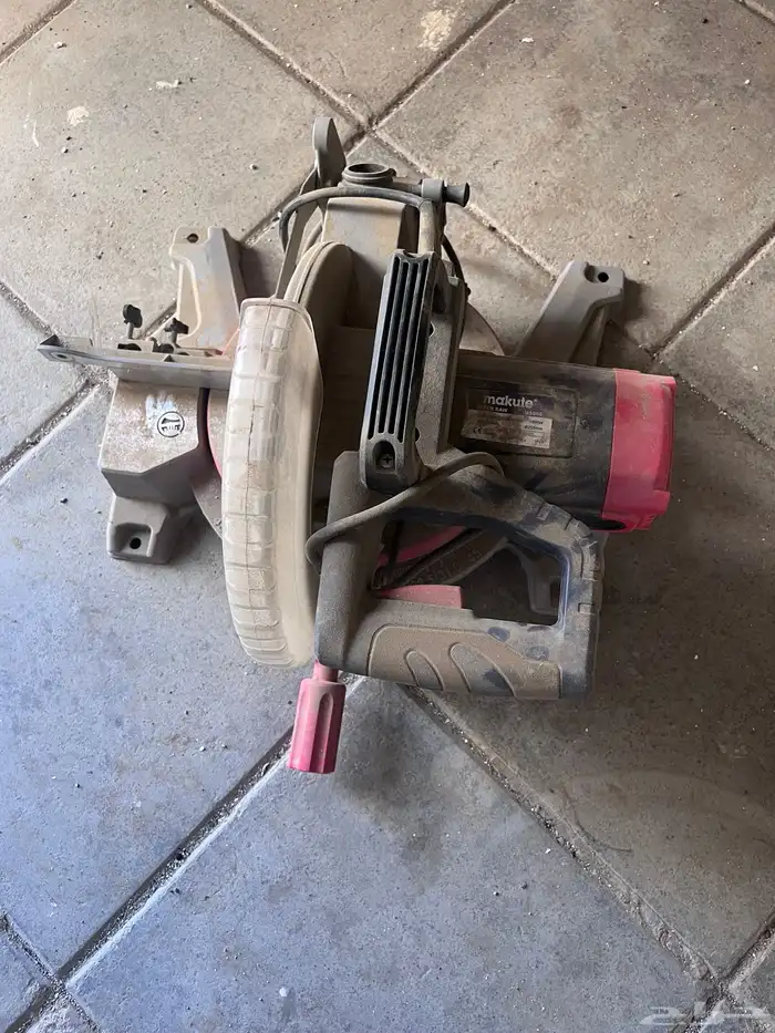 مكينه قص خشب 0