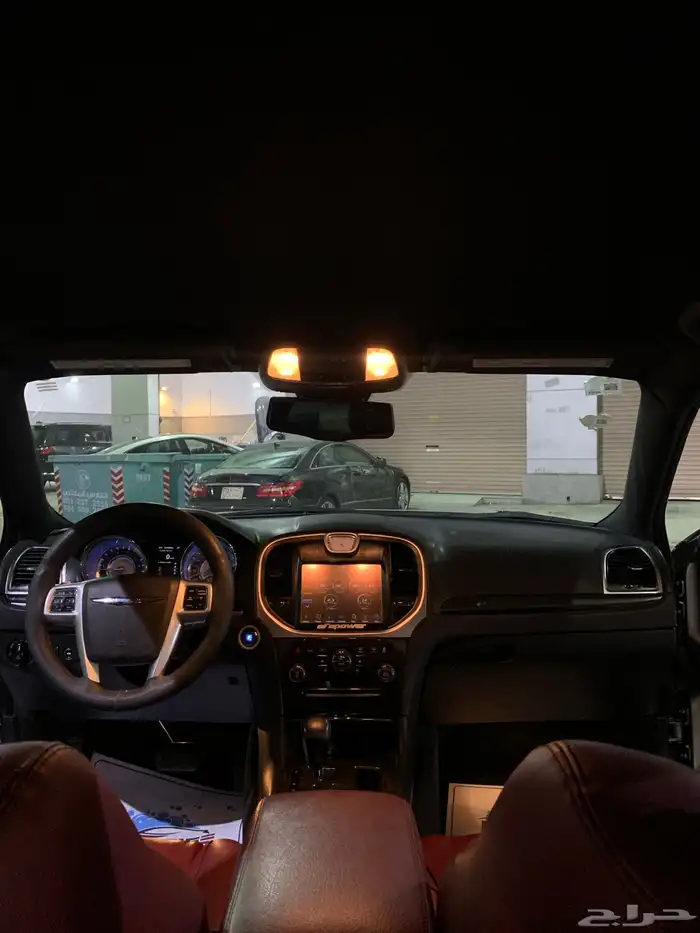 كرايسلر 2012 6.4 28