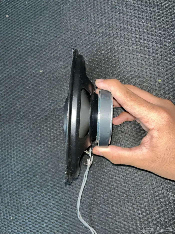 سماعات بيضاويه صغيره 2