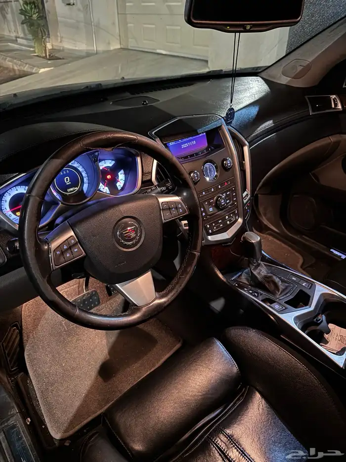 كاديلاك srx4 2011 0