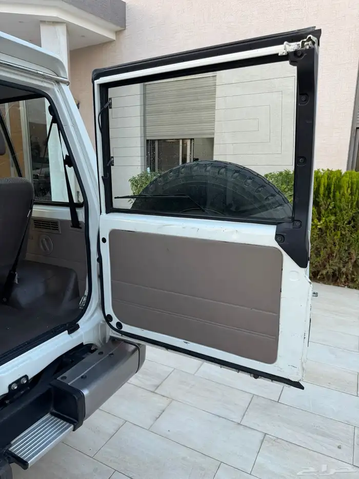 ربع تويوتا 2016 بريمي فل كامل ونش 46